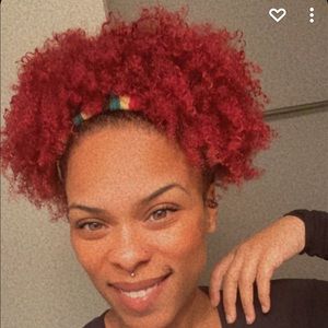 Meet your Posher, Cherenelle